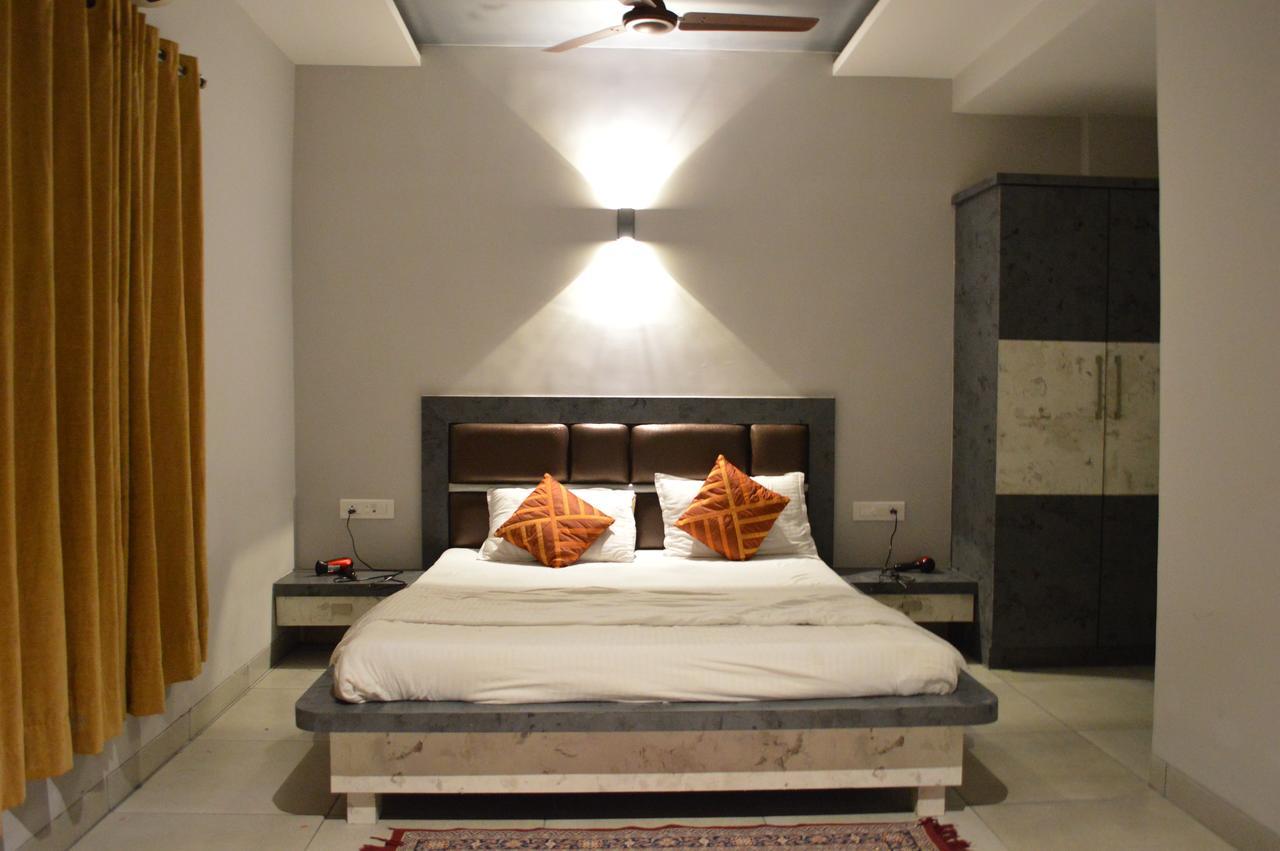 Resort Ruturaj Inn Alibaug Extérieur photo
